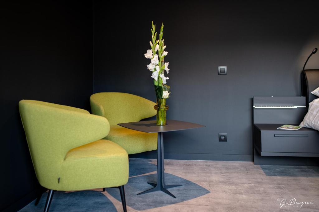 boutique-hotel-la-cour-de-la-reine-rooftop-restaurant-spa-hotels-spa-5 Boutique Hôtel, La Cour de la Reine, Rooftop & Restaurant Spa Hotel 5