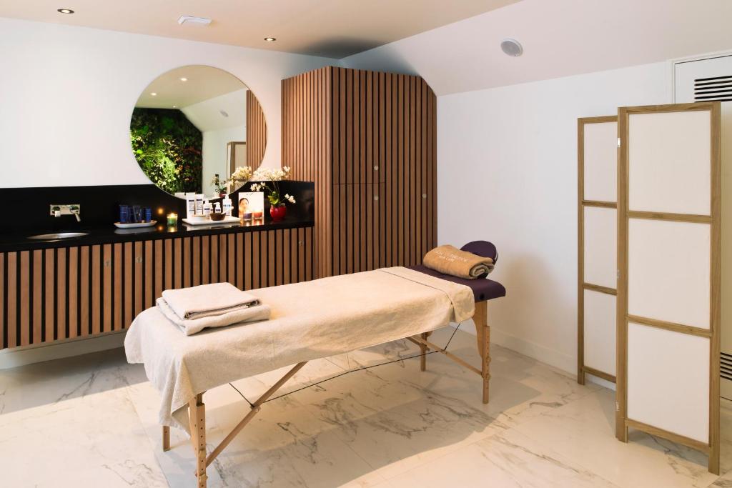 Hôtel Saint-Pétersbourg Opéra & Spa