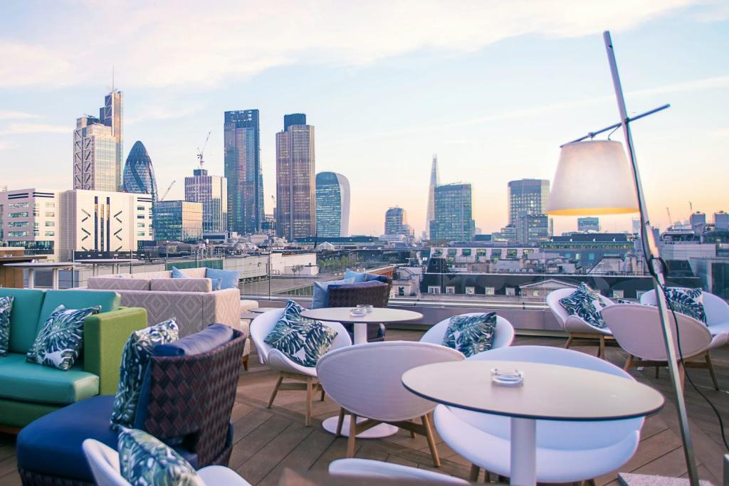 montcalm-royal-london-house-spa-hotels-london-1 Montcalm Royal London House RooftopBar