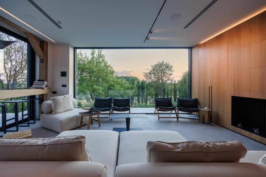 wellness-suite-lo-reine-spa-hotels-brussels-6 Wellness Suite L'O Reine Spa Hotels 6