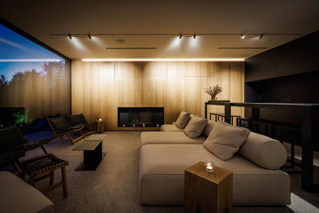 wellness-suite-lo-reine-spa-hotels-brussels-7 Wellness Suite L'O Reine Spa Hotels 7