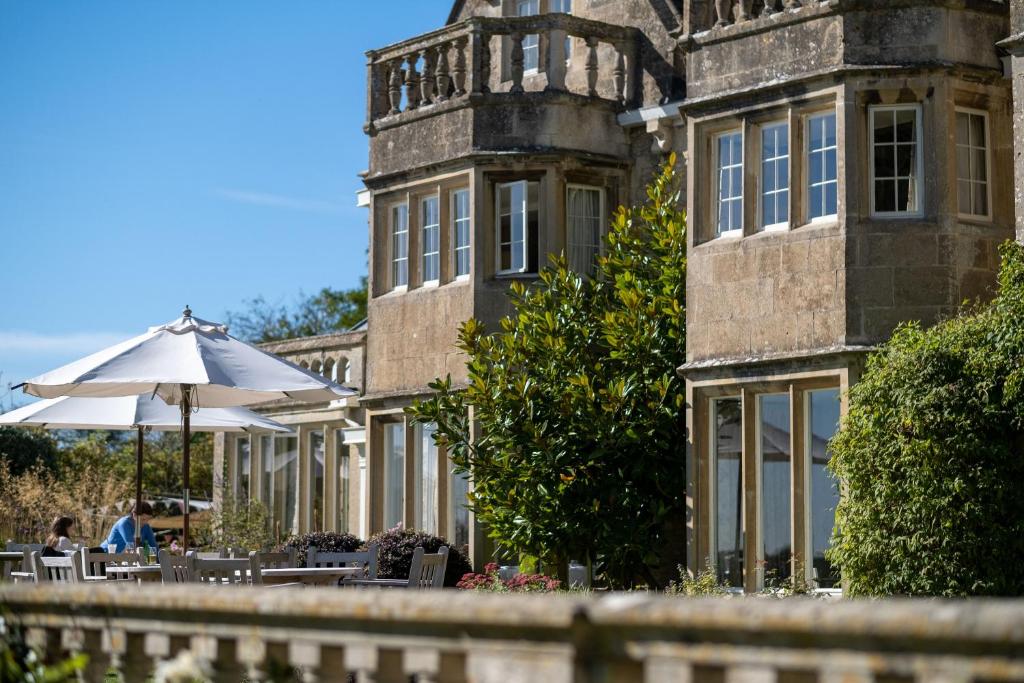 woolley-grange-a-luxury-family-hotel-spa-hotels-bath-8 Woolley Grange - A Luxury Family Hotel Building 2
