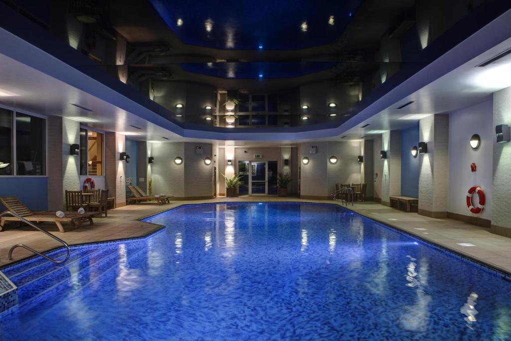 best-western-plus-windmill-village-hotel-spa-hotels-midlands-2 Best Western Plus Windmill Village Hotel Pool