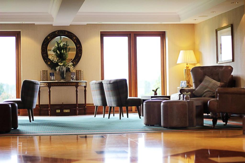 best-western-plus-windmill-village-hotel-spa-hotels-midlands-7 Best Western Plus Windmill Village Hotel Indoor