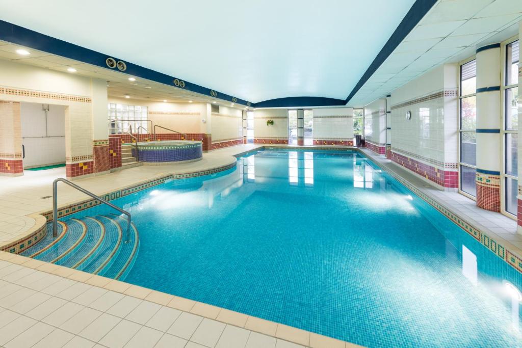 copthorne-hotel-merry-hill-dudley-spa-hotels-midlands-3 Copthorne Hotel Merry Hill Dudley Pool