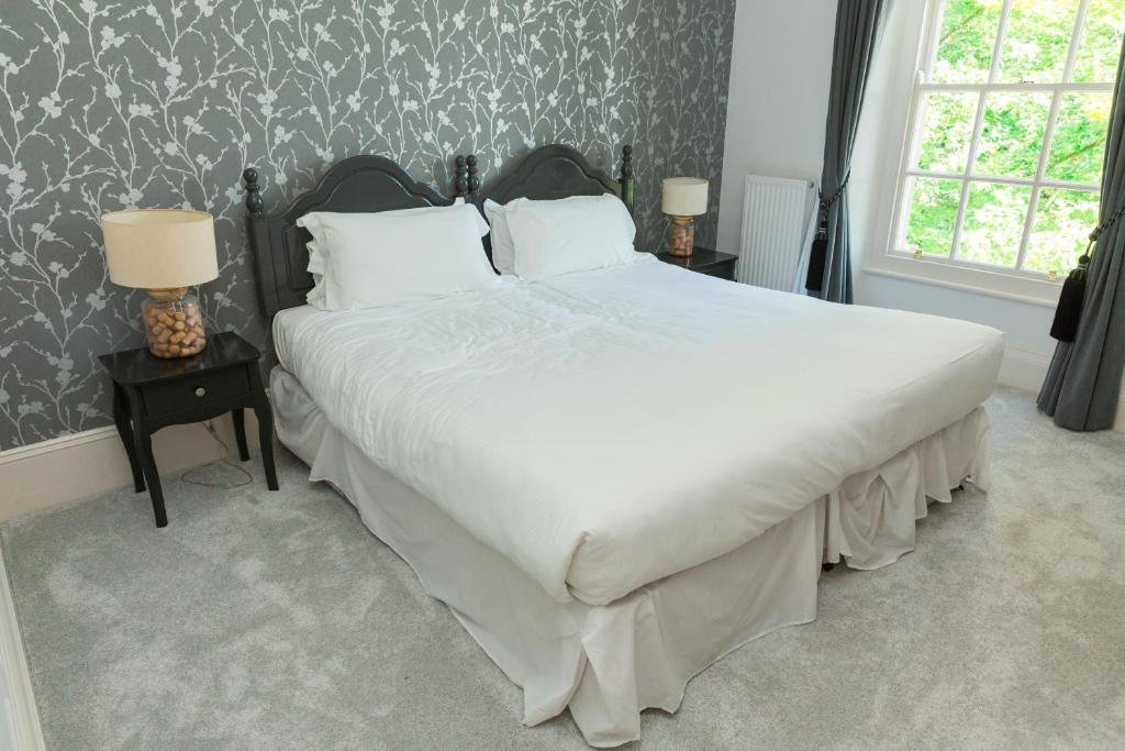 holbrook-manor-spa-hotels-somerset-2 Holbrook Manor Spa Hotel Room