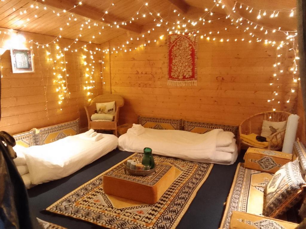 pilgrims-of-the-goddess-spa-hotels-somerset-4 Pilgrims of the Goddess Indoor